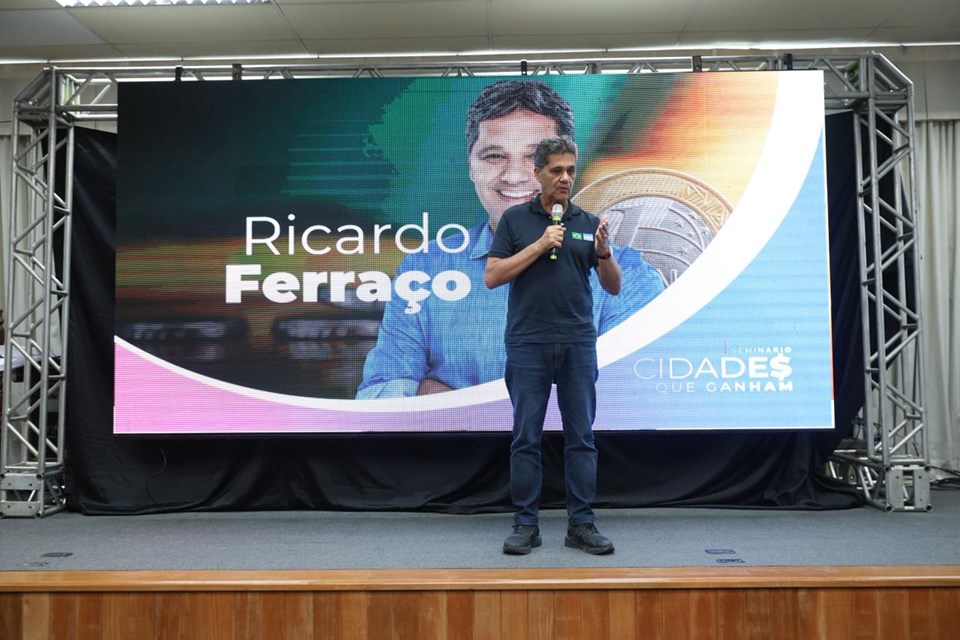 Leia mais sobre o artigo Ferraço anuncia ParkLog Sul Capixaba para impulsionar desenvolvimento logístico e industrial da região