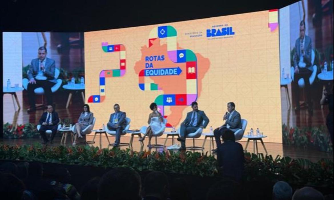 Leia mais sobre o artigo Aracruz participa do “Rotas da Equidade: como alcançar a Condicionalidade III do Vaar/Fundeb”