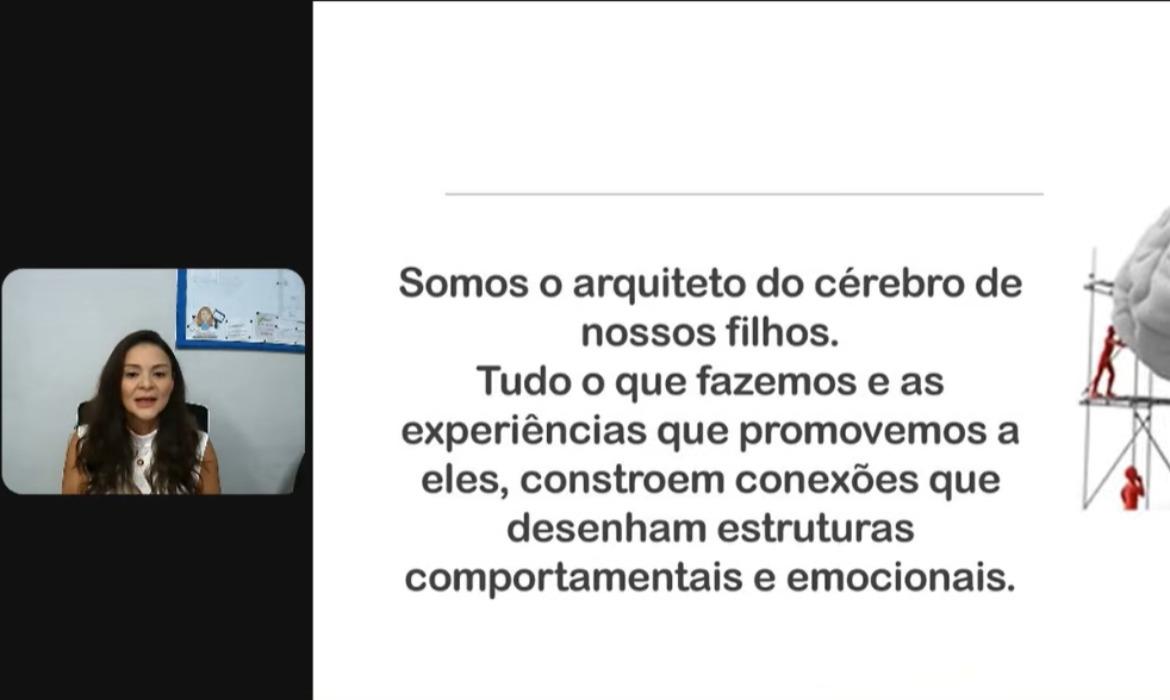Leia mais sobre o artigo Comportamento infantil: Desafio ou pedido de ajuda? Palestra on-line orienta famílias de estudantes da Rede Municipal de Ensino