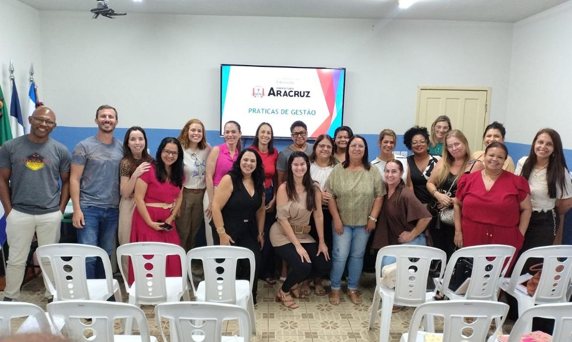 Leia mais sobre o artigo Pedagogos e diretores da Rede Municipal de Ensino participam da ‘Oficina de Gestão Escolar’