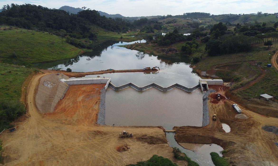Leia mais sobre o artigo Barragem do Piraquê-Açu será inaugurada neste sábado (6) e reforça a segurança hídrica de Aracruz