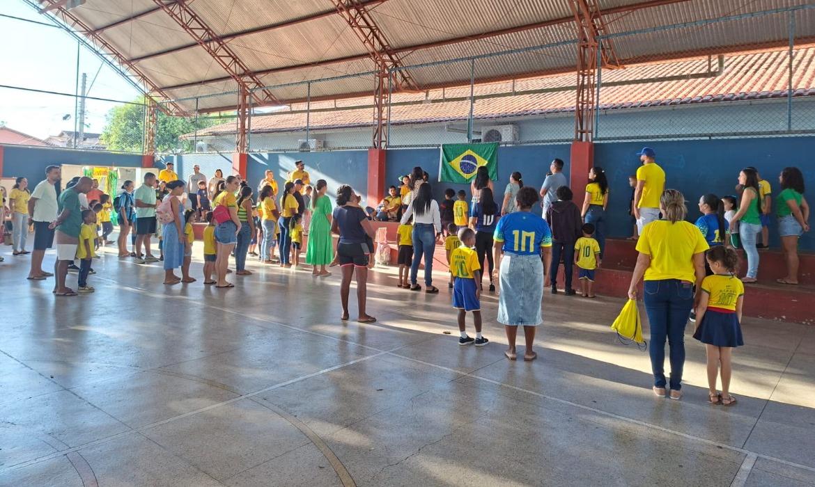 Leia mais sobre o artigo Cmei Narizinho inova com o projeto “Copa do Mundo – Conhecendo Culturas e Fortalecendo a Integração entre Escola e Família”