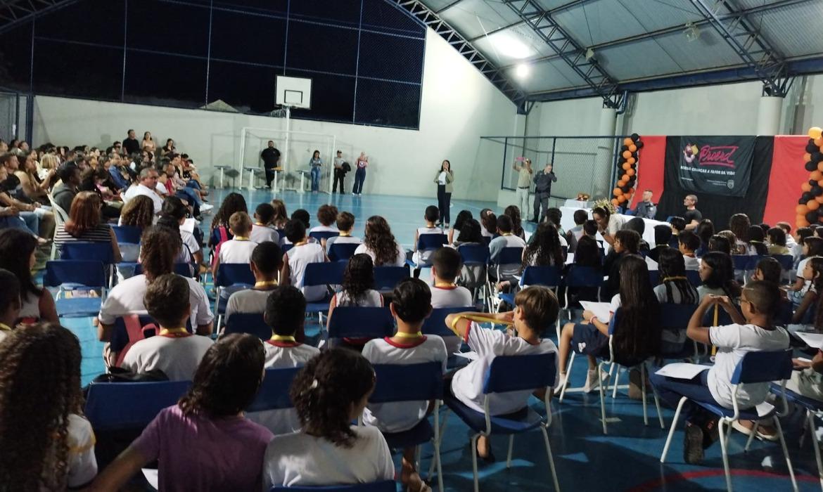 Leia mais sobre o artigo Educação finaliza com sucesso o primeiro ciclo de formaturas do Proerd em 2026