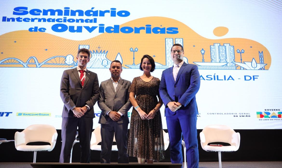 Leia mais sobre o artigo Ouvidoria Municipal compartilha boas práticas em seminário internacional