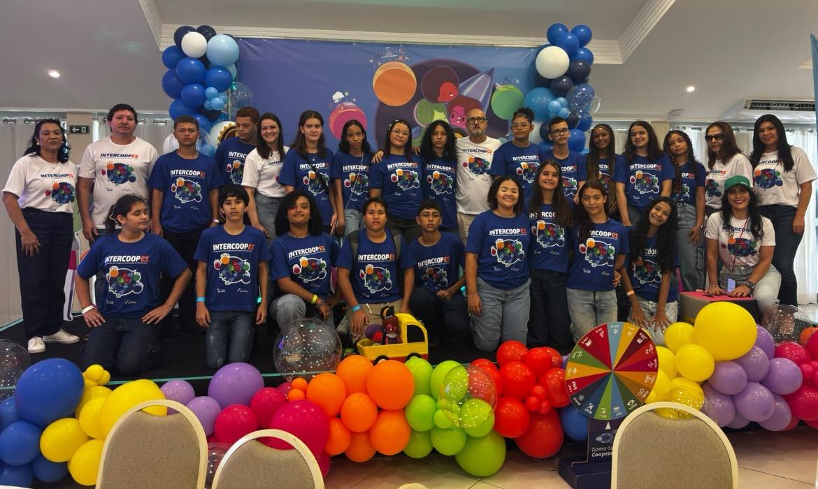 Leia mais sobre o artigo Encontro anual das Cooperativas Escolares do Espírito Santo fomenta a ampliação de oportunidades e de aprendizado para crianças e adolescentes