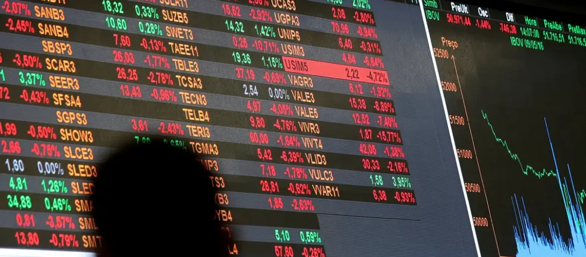 2020-03-11t154713z_1_lynxmpeg2a1pf_rtroptp_4_bovespa-manh