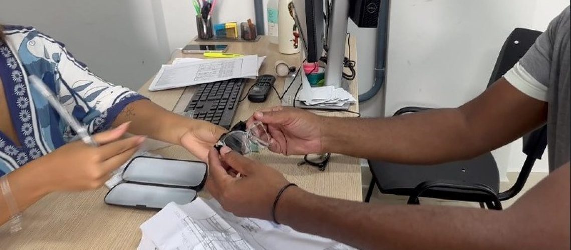 Capa texto Entrega 1000 óculos região Sul