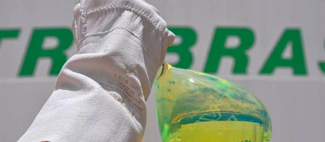 Os equipamentos culturais reabilitados no Centro Histórico de Vitória representam a oportunidade de transformar patrimônios arquitetônicos em vetores de dinamização cultural e econômica, incentivando o turismo, a educação patrimonial e a valorização da - 32