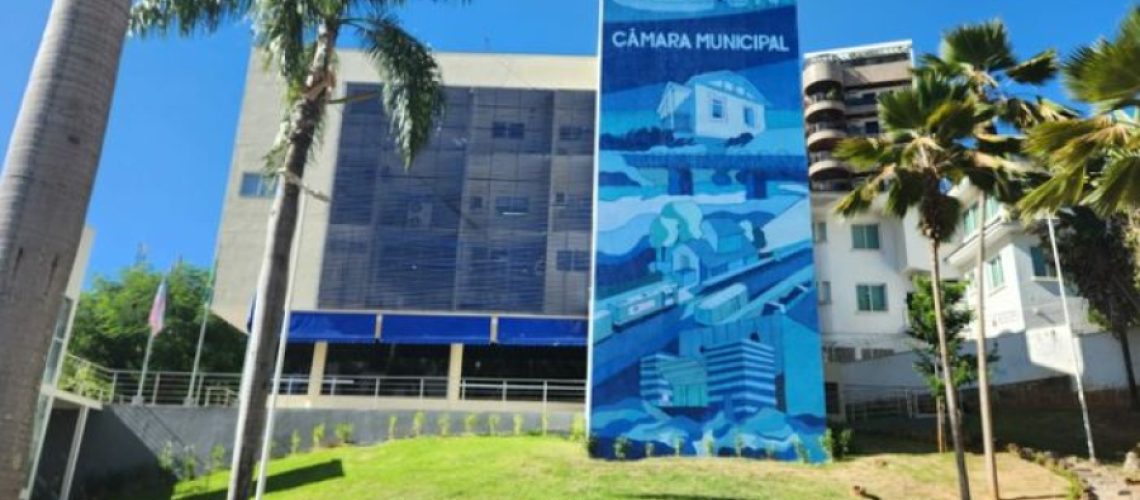 denuncia-de-possiveis-funcionarios-fantasmas-assombra-camara-de-cachoeiro-veja-o-que-diz-a-casa-de-leis