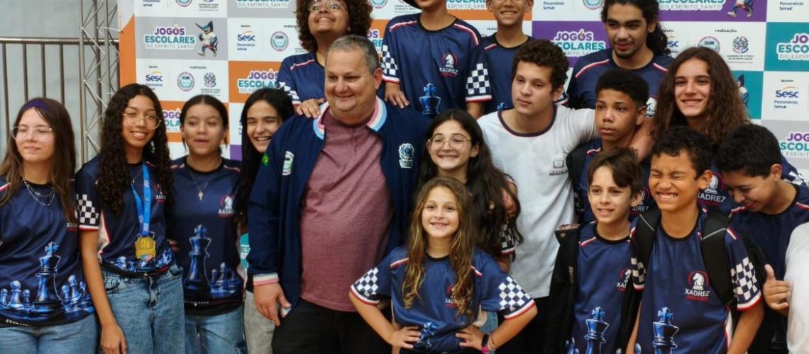 xadrez-nas-escolas-aracruz-conquista-tres-medalhas-nos-jogos-escolares-do-espirito-santo-jees-e-duas-vagas-para-os-jogos-escolares-brasileiros-jebs-15219-capa